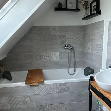 La Maison Mimosa - Espace, Confort Et Proche Casa de Férias Portbail